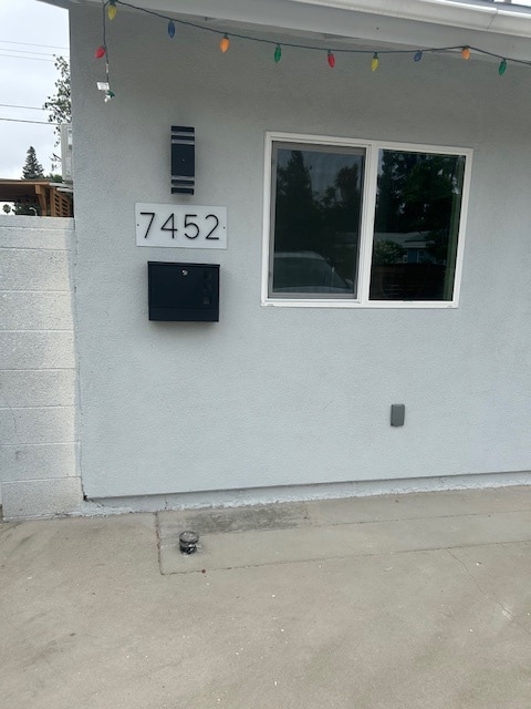 Building Photo - 7452 Ponce Ave Rental