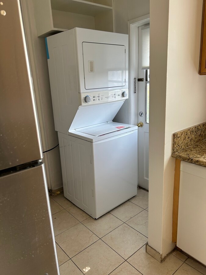 Photo - 1242 Edris Dr Unit 1246