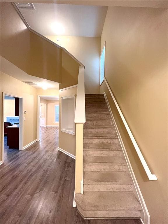 Photo - 2594 Winslow Ridge Dr NE