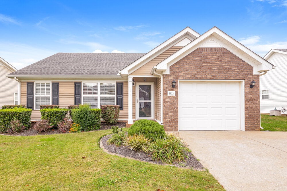 Photo - 1922 Odessa Ave