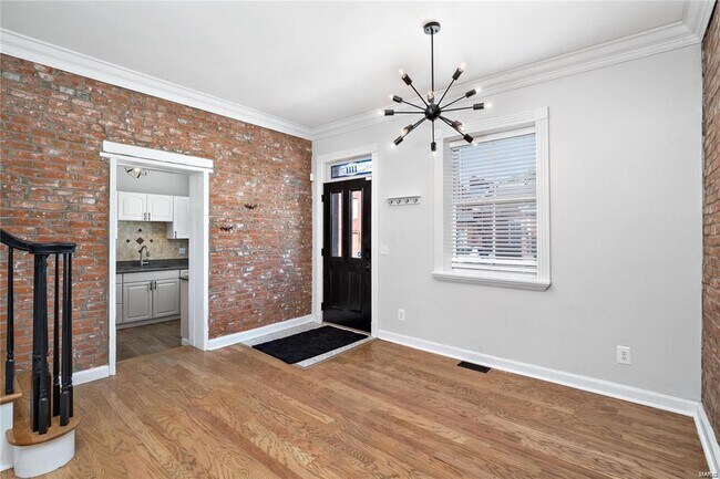 Photo - 1111 Allen Ave