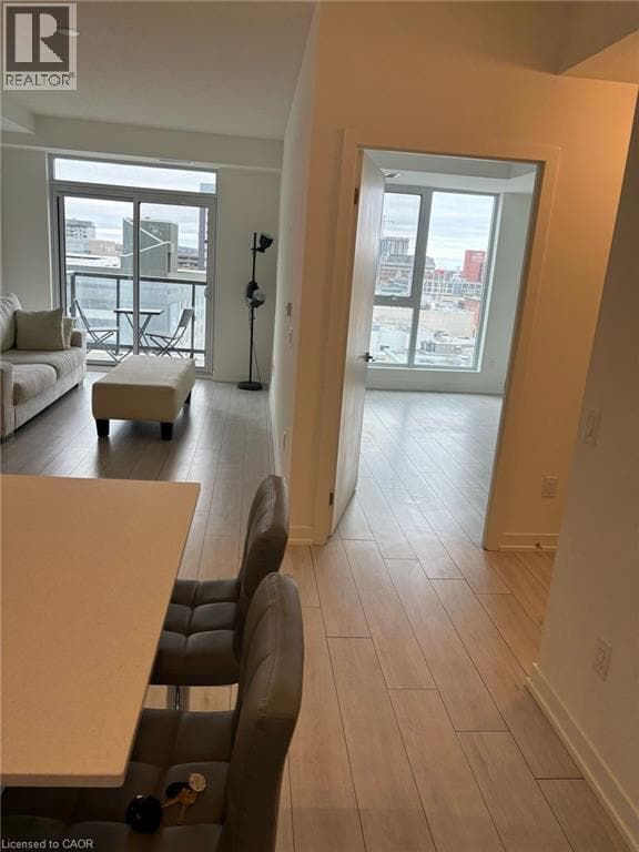 Photo - 55 Duke St W Unit 606