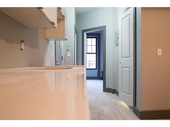 Photo - 103 Vernon Ave Unit 3