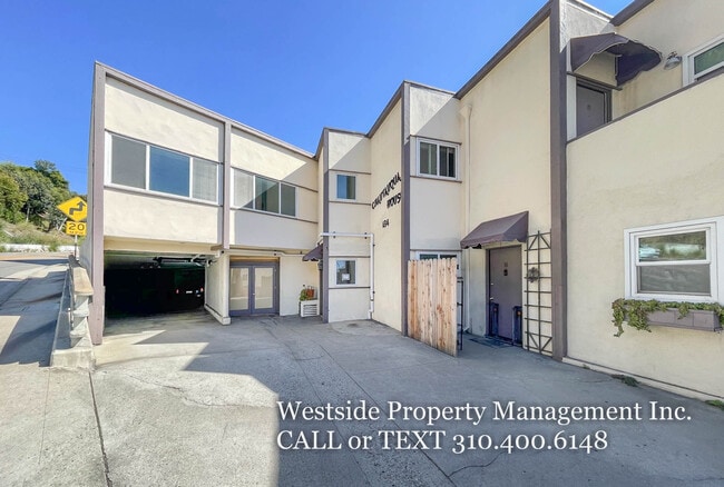 134 Chautauqua Blvd