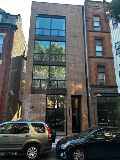 Building Photo - 1507 N Sedgwick St Rental