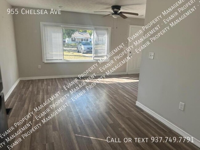 Photo - 955 Chelsea Ave