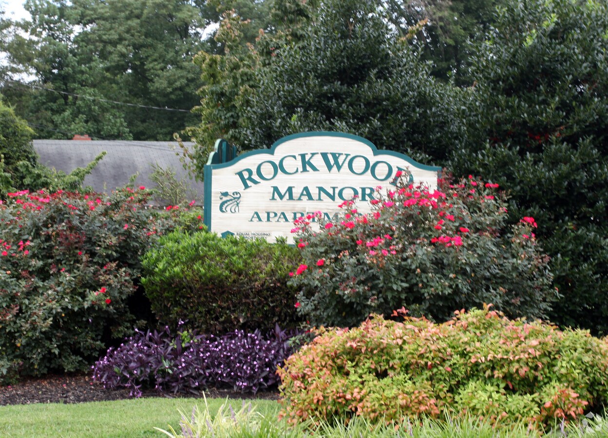 Photo - Rockwood Manor