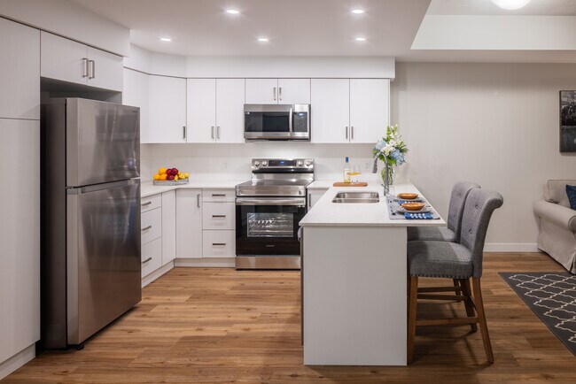 Photo - Southfield Green Apartments