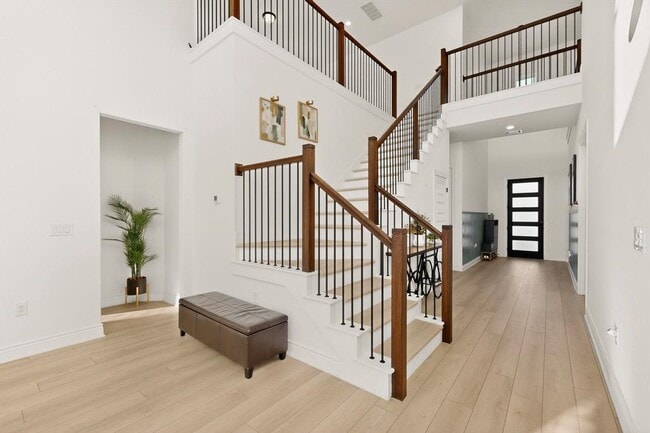 Photo - 2121 Lolo Ln