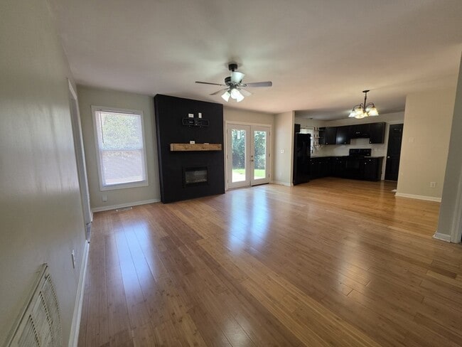 Photo - 3483 Arvin Dr