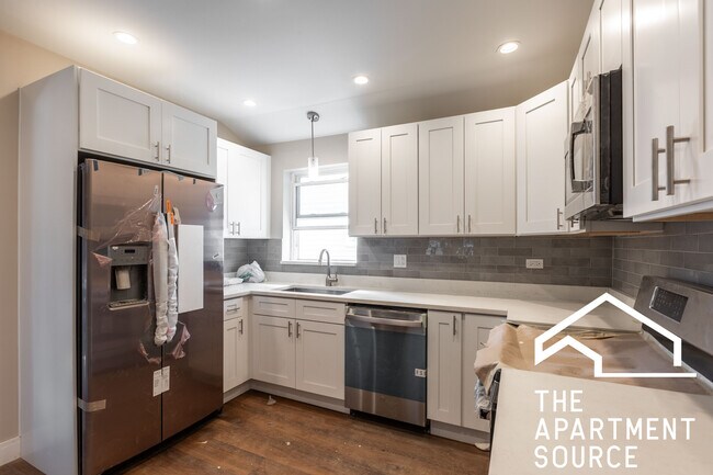 Photo - 3921 N Saint Louis Ave Unidad 2