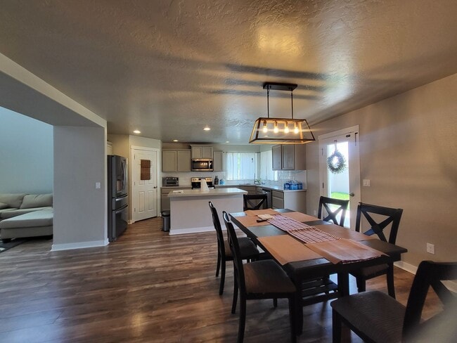 Photo - 11913 Sanderling Ct