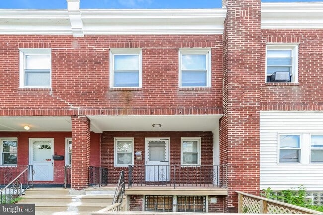 Building Photo - 5117 Hawthorne St Rental