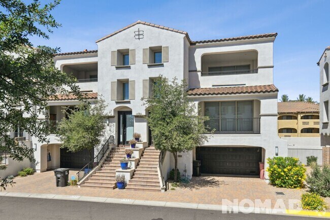 Building Photo - Stunning 3BR Townhouse in North Scottsdale
