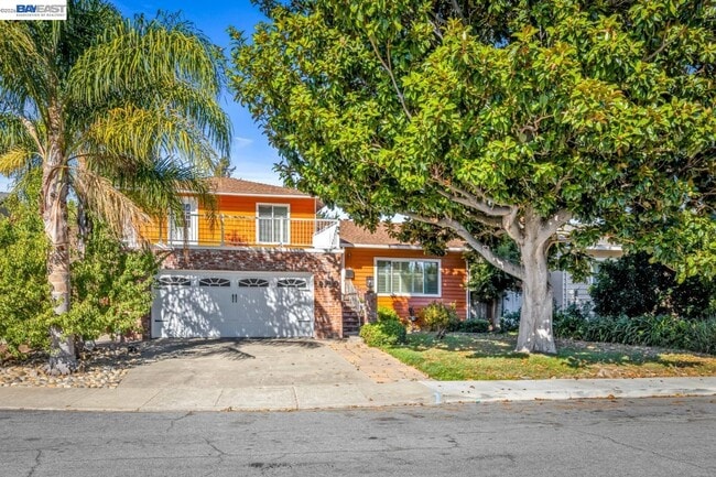 Photo - 4130 Wakefield Loop