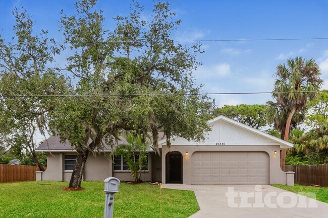 Building Photo - 20336 Peachland Blvd