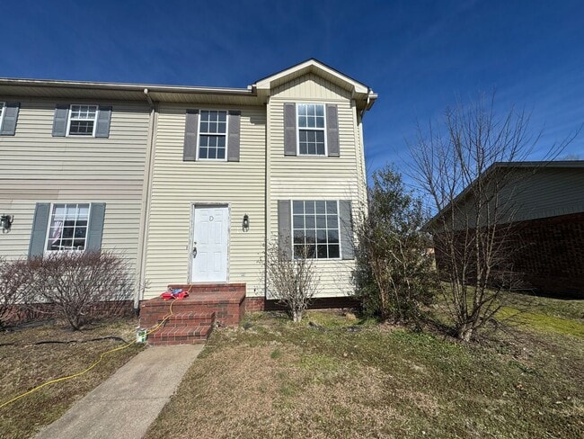 Building Photo - Townhouse in Murray Unit 904 Southwood Drive D