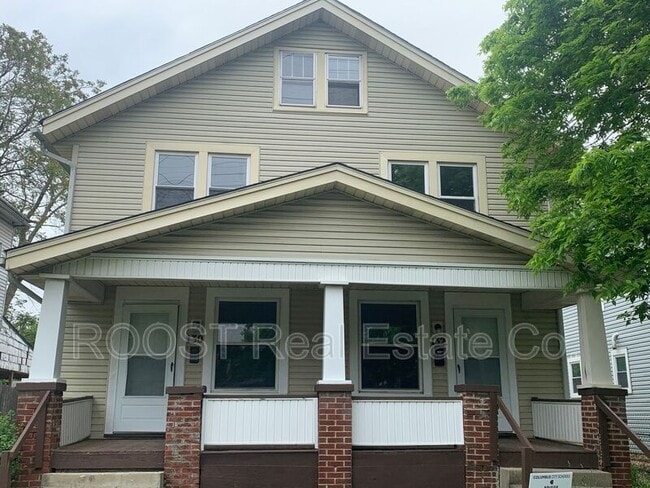 Building Photo - 132 S Highland Ave