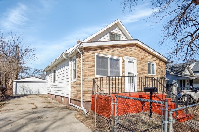 Photo - 11011 Dodge Ave