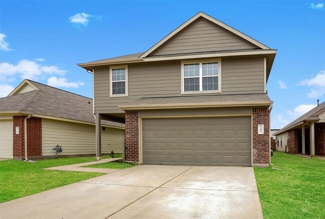 Building Photo - 24007 Avogadro Dr