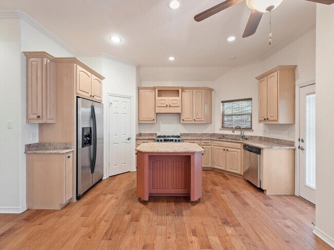 Photo - 507 W. Second Street