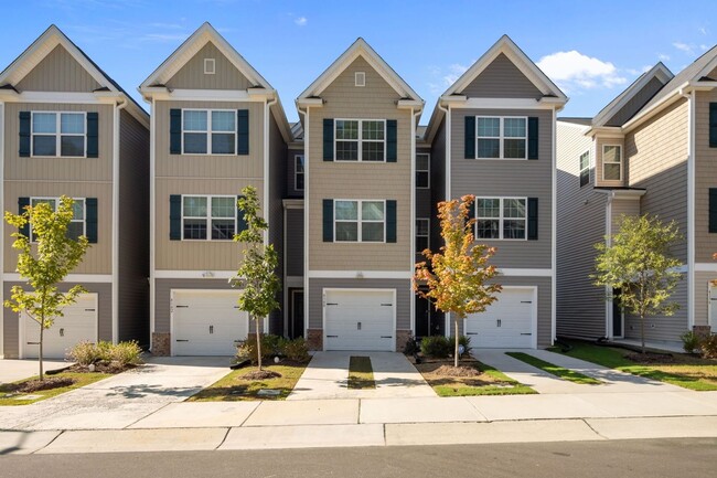 Building Photo - 4140 Trevino Dr