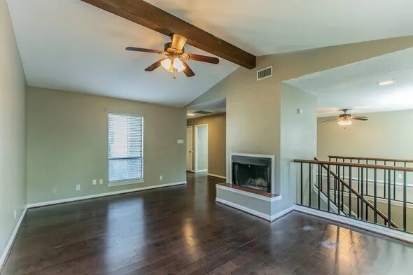 Building Photo - 2804 Stewart Dr Unit 2906