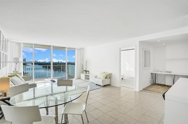 Photo - 5838 Collins Ave Condo Unit 11F