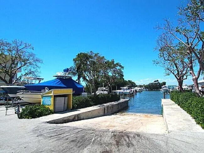 Photo - 98442 Windward Ave Unit 98442