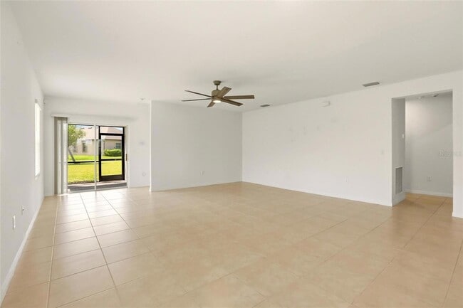 Photo - 3680 Pebble Terrace