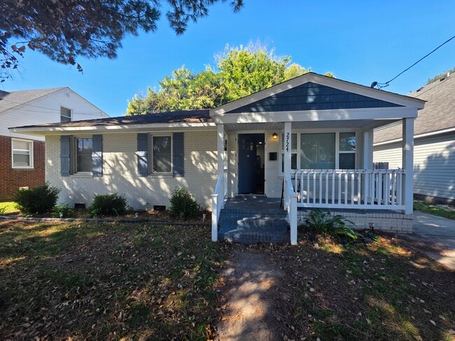 Building Photo - 2724 Mapleton Ave