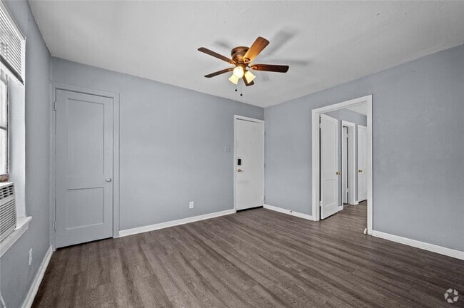 Building Photo - 1921 McDuffie St Unit 2 Rental