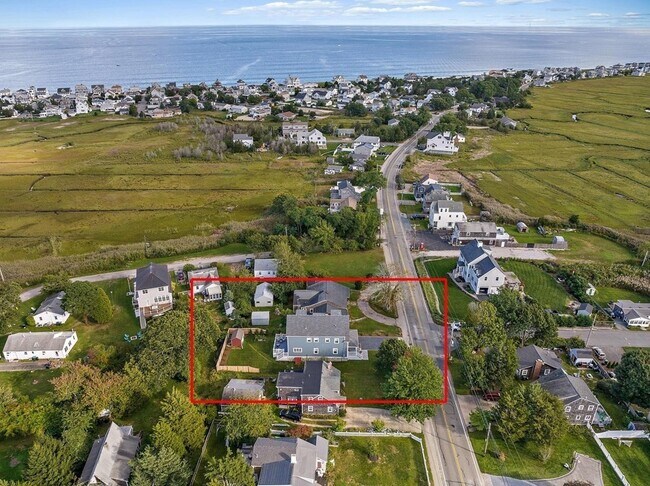 Photo - 215 Canal St