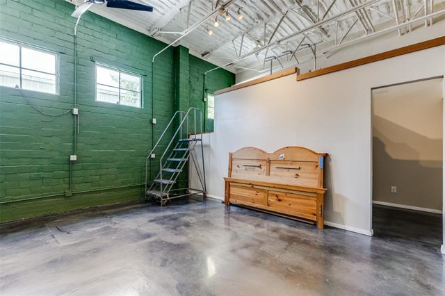 Photo - 1813 Clarence St Unit 11