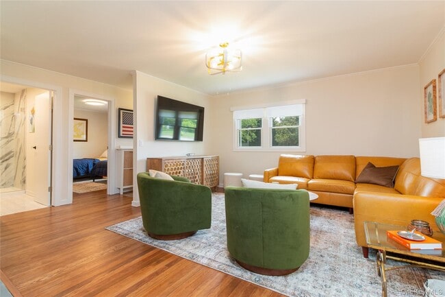 Photo - 1850 Rocky Point Rd