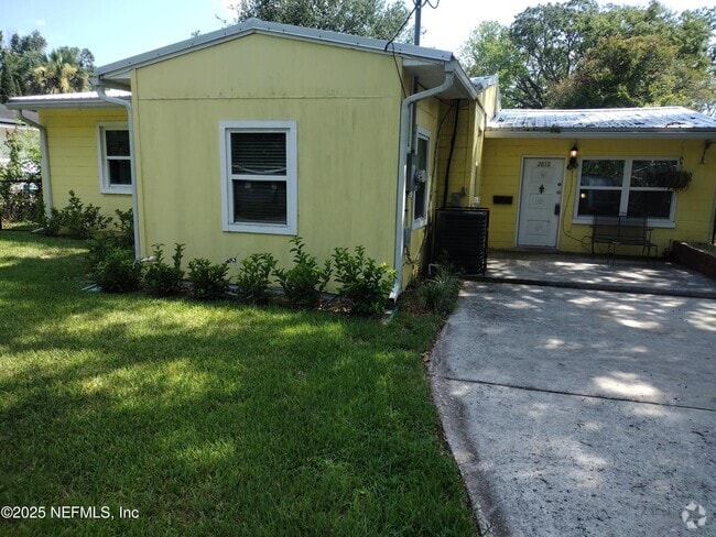 Building Photo - 2812 Ernest St Rental