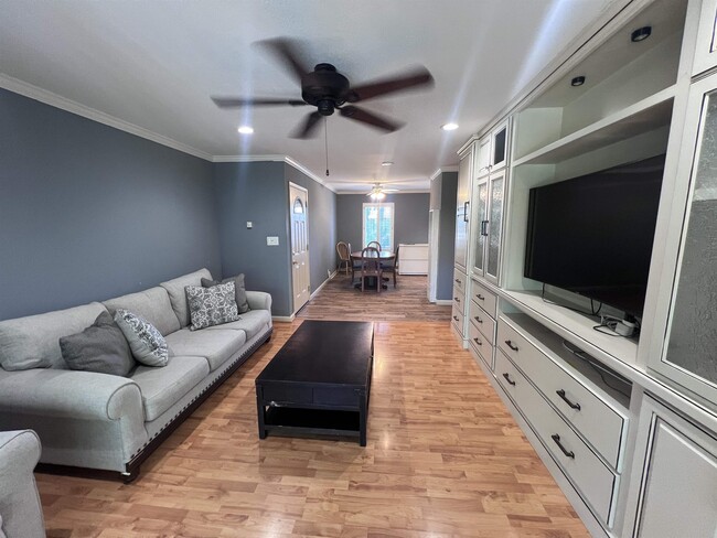 Photo - 1009 Murrieta Blvd Unit 105