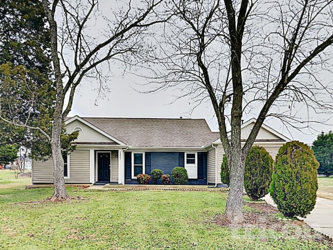 Photo - 7300 Yorkville Ct