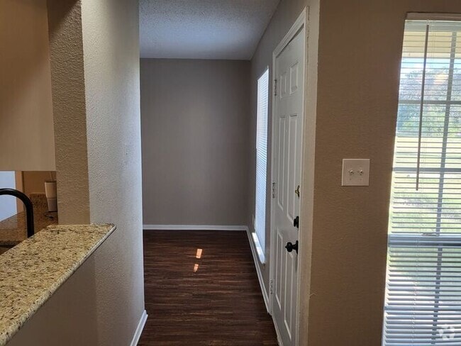 Building Photo - 809 Treadwell Ct Rental