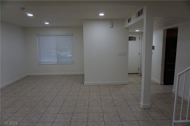 Photo - 6644 Silverstream Ave