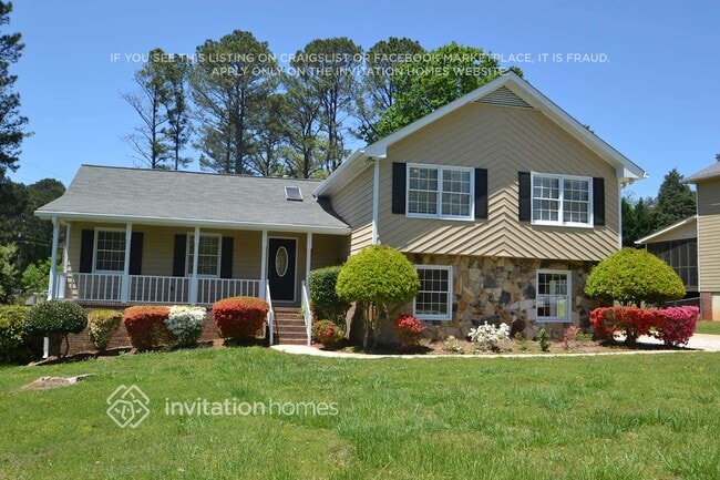Photo - 3945 Thornhill Dr SW House