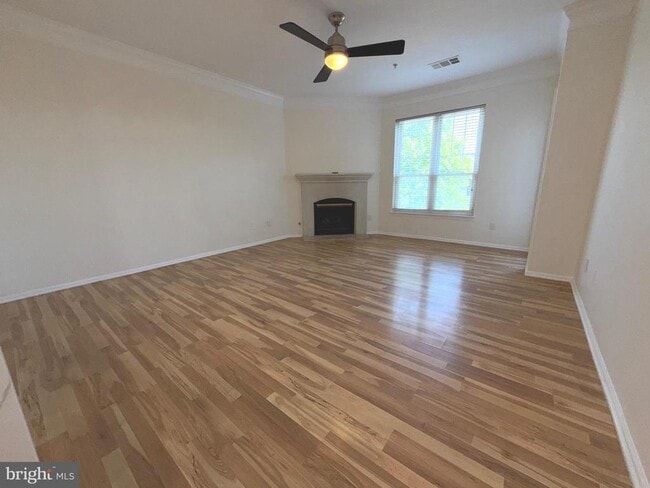 Photo - 1521 Spring Gate Dr. Unit 10309