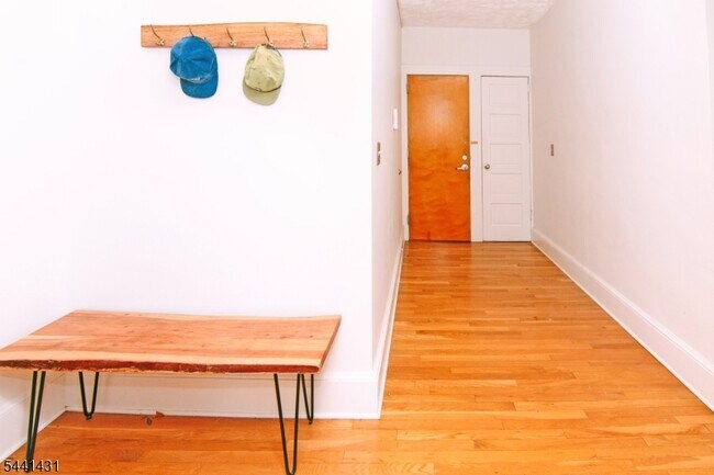 306 Springfield Ave Unidad 1