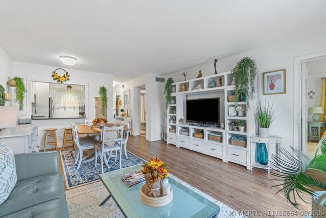 Photo - 2855 Garden Dr S Unit 211