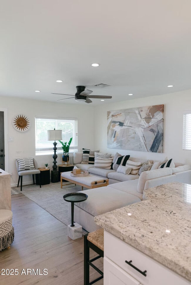 Photo - 7715 E Avalon Dr