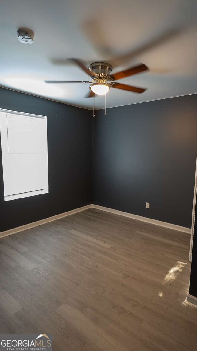 Photo - 3171 Redwood Run