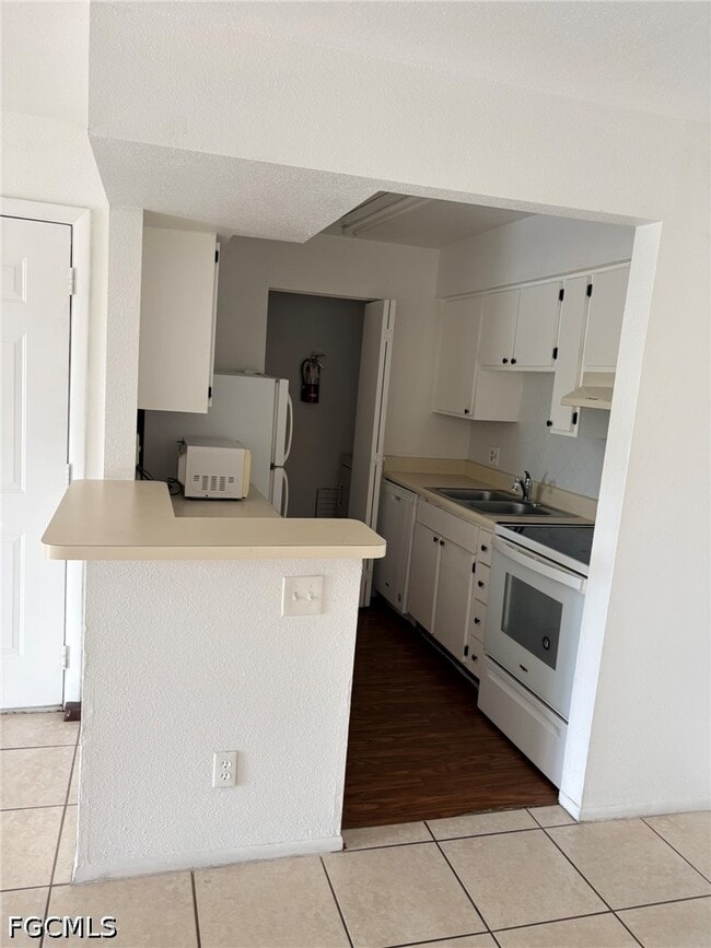 Photo - 2855 Winkler Ave Unit 120