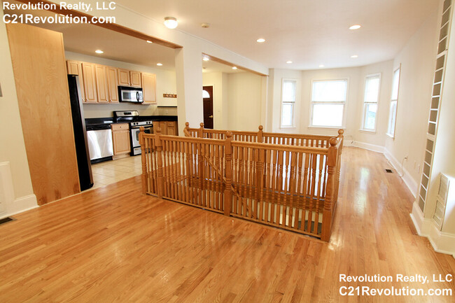 Photo - 25 Aspinwall Ave Condo Unit 0-1