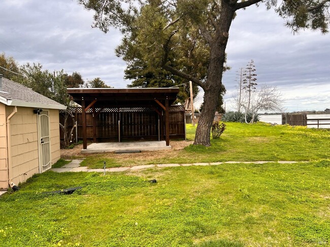 425 River Rd Rental - House Rental in Rio Vista, CA | ForRent.com