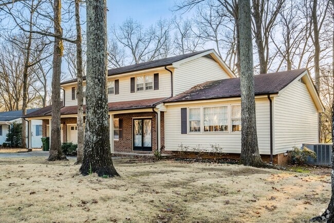 Building Photo - 12224 Chicamauga Trail SE Rental